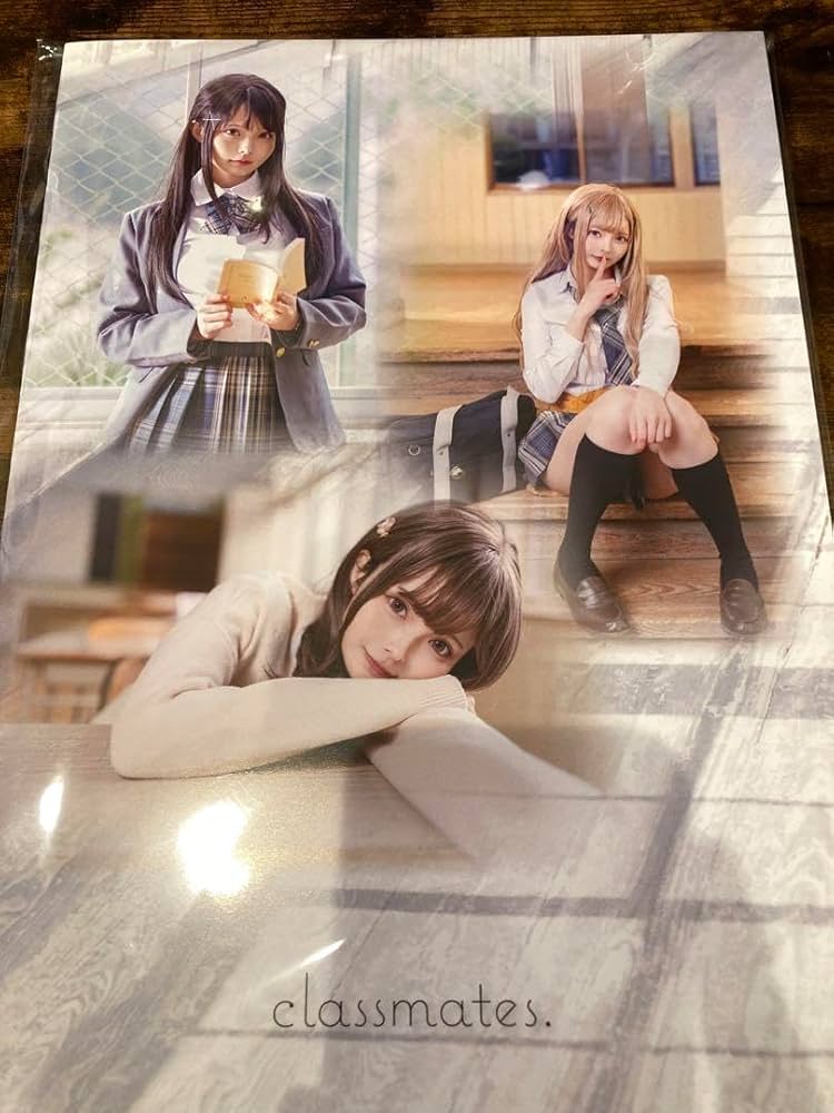 すずら　コスプレイヤー　写真集2冊 すずら コスプレイヤー 写真集2冊